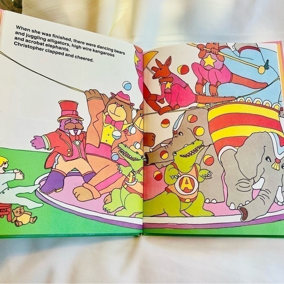 Weekly Reader Books VTG‎ Strawberry Books Volumes 1 - 6 by Richard Hefter EUC - Picture 7 of 15